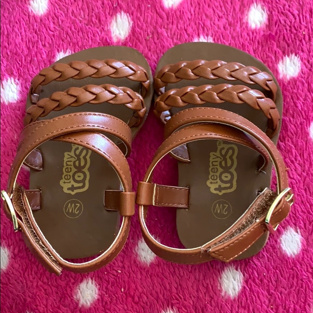 Baby sandals